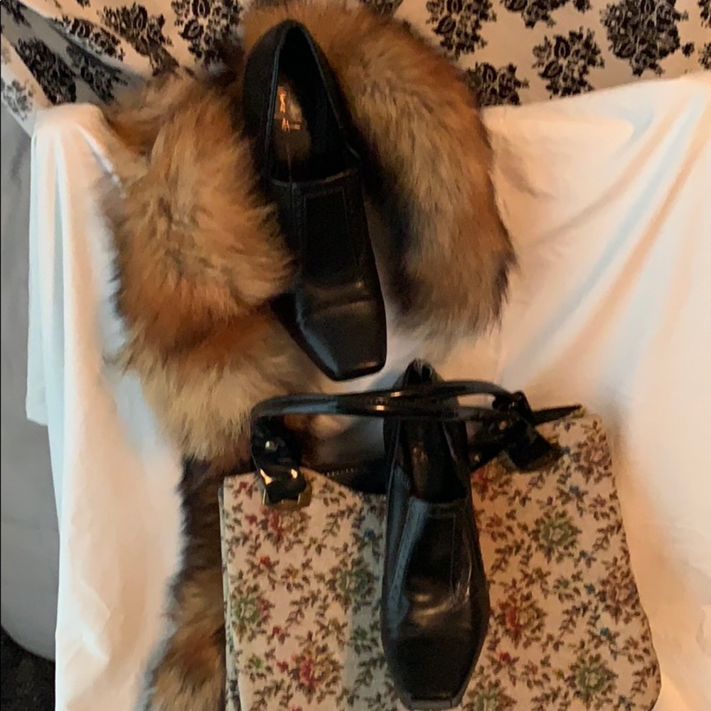 Salvatore Ferragamo black leather shoes